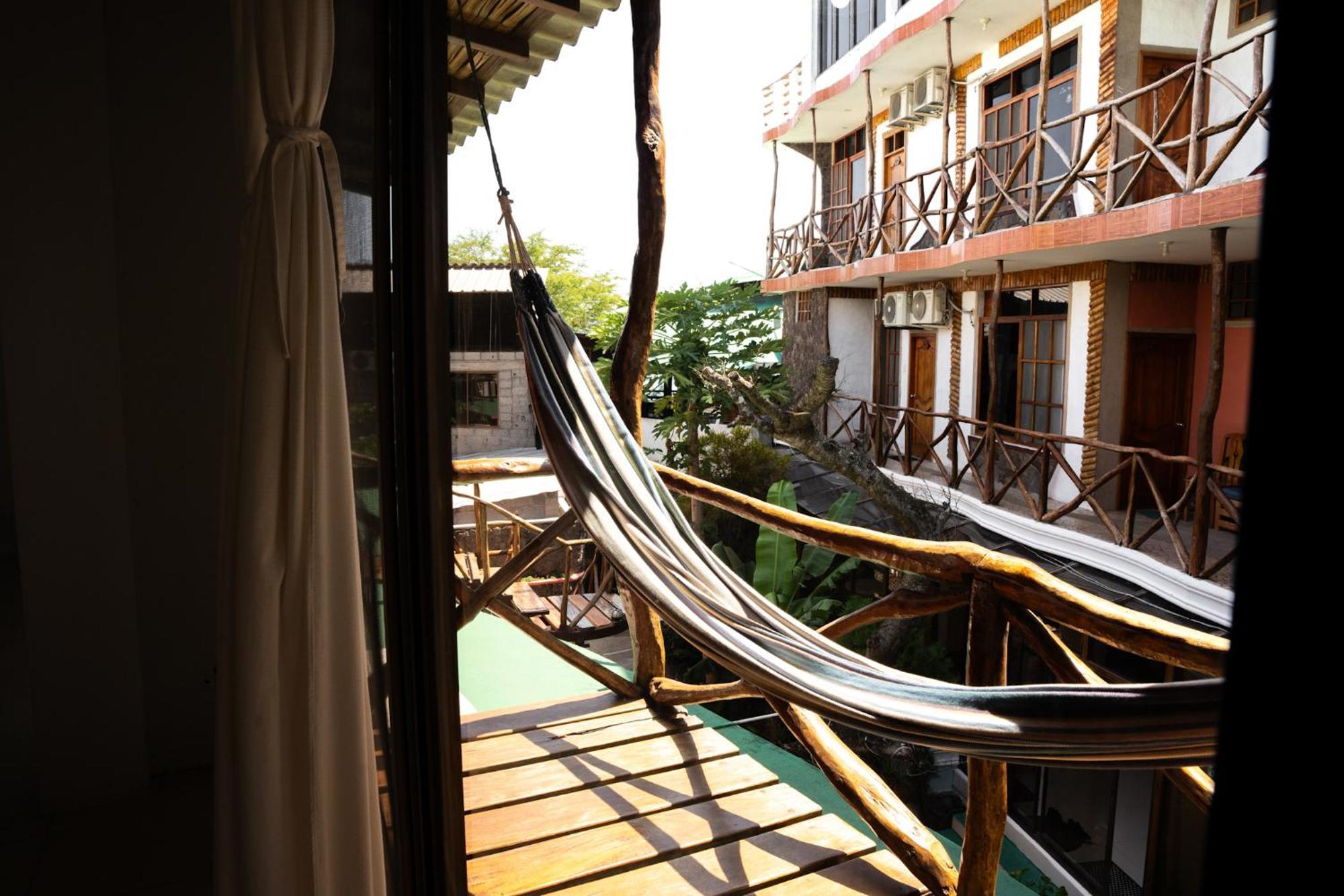 Hotel Miconia Puerto Baquerizo Moreno Kültér fotó