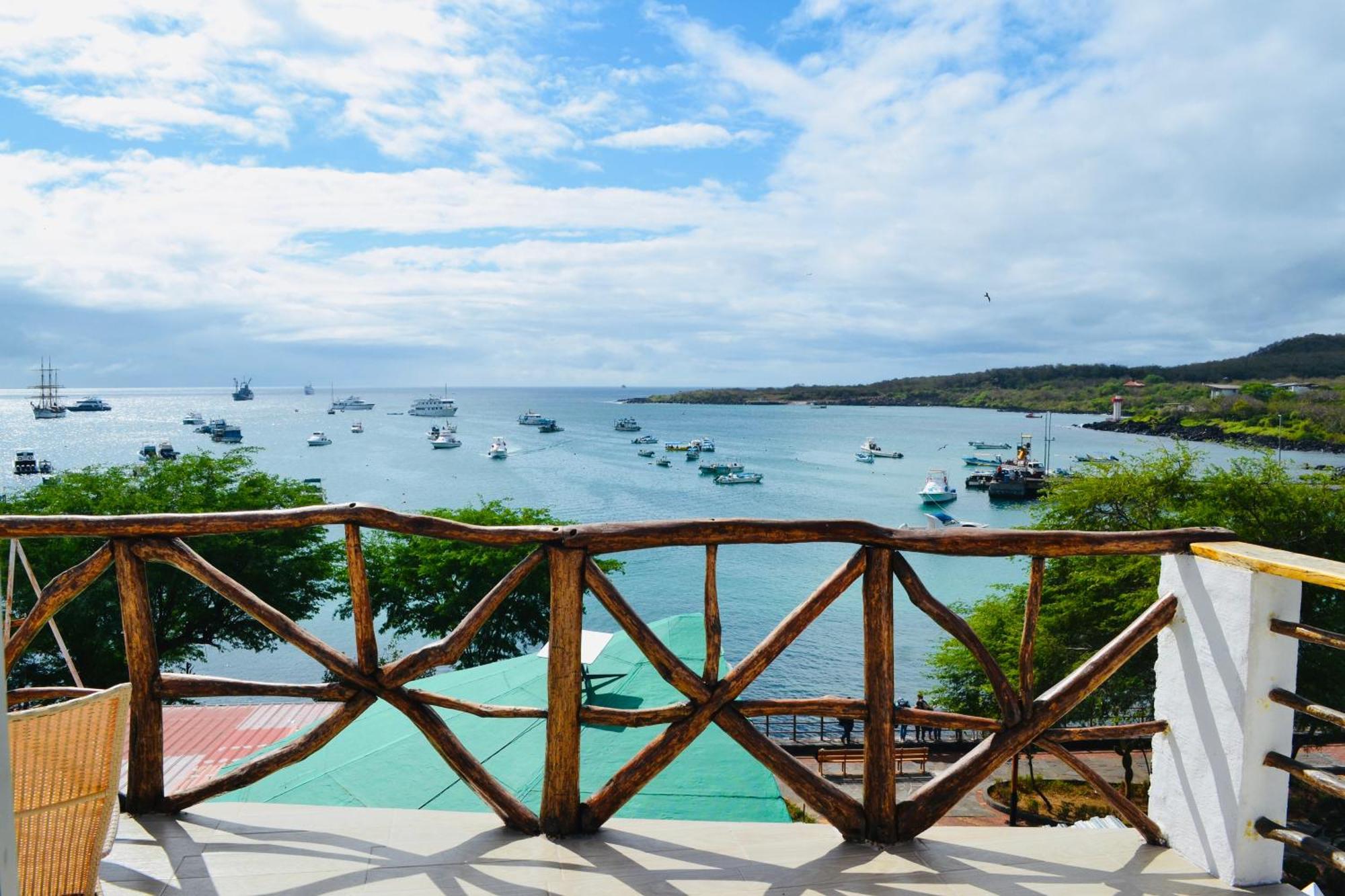 Hotel Miconia Puerto Baquerizo Moreno Kültér fotó