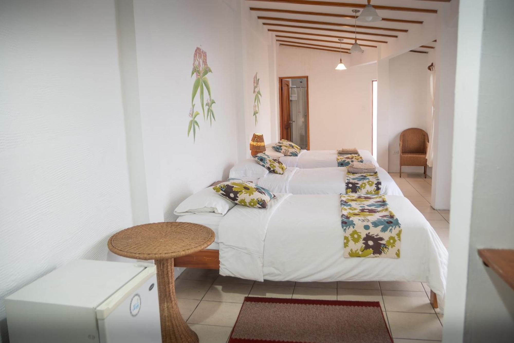Hotel Miconia Puerto Baquerizo Moreno Kültér fotó