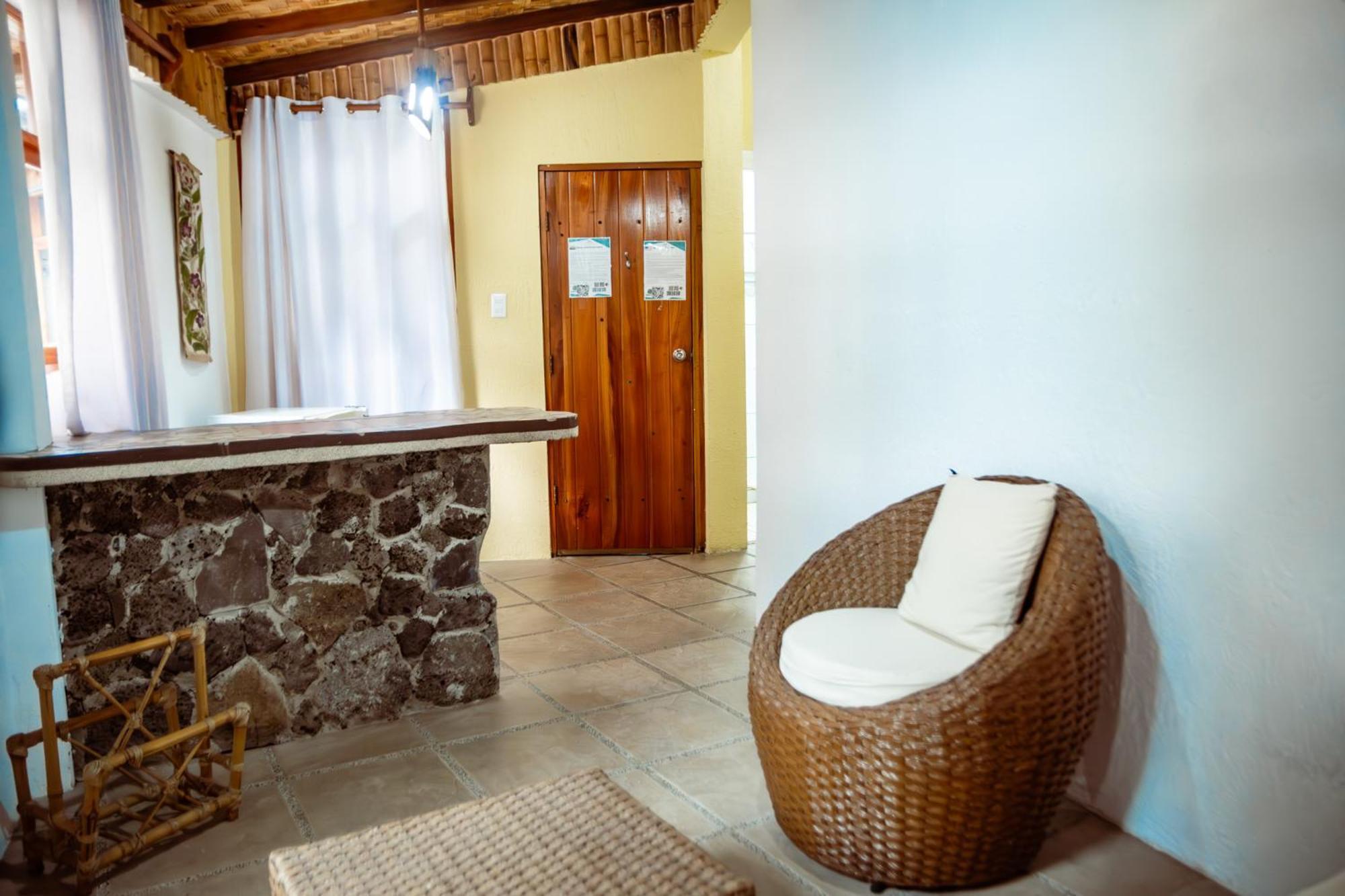 Hotel Miconia Puerto Baquerizo Moreno Kültér fotó