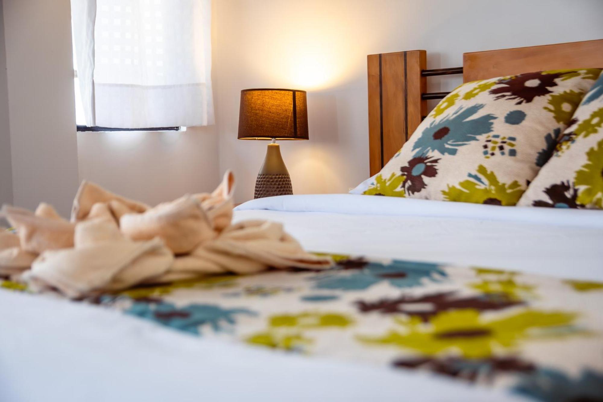 Hotel Miconia Puerto Baquerizo Moreno Kültér fotó