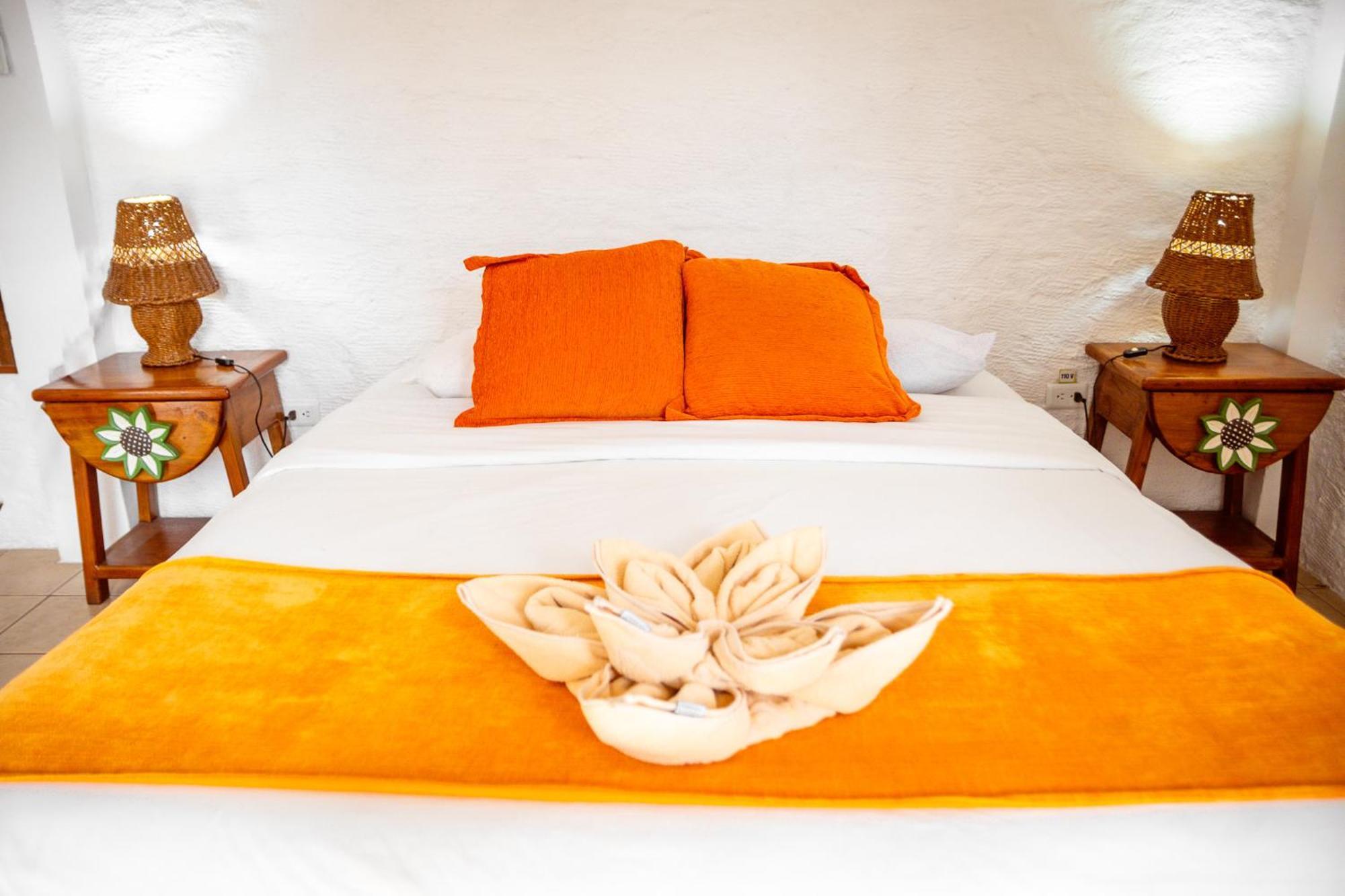 Hotel Miconia Puerto Baquerizo Moreno Kültér fotó